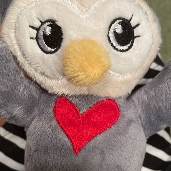 Stuffed Owl - Picture 4 of 4